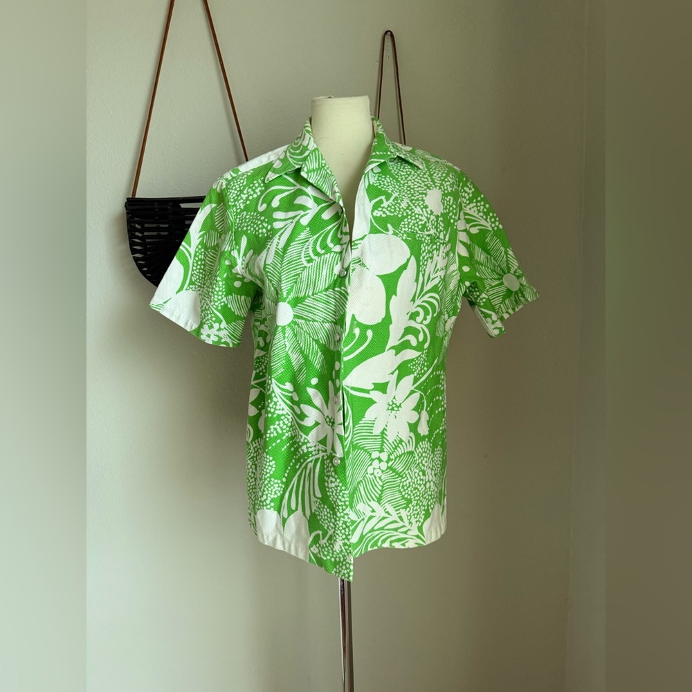 Vintage 1960s Waltah Clarke Barkcloth Floral Aloha Shirt